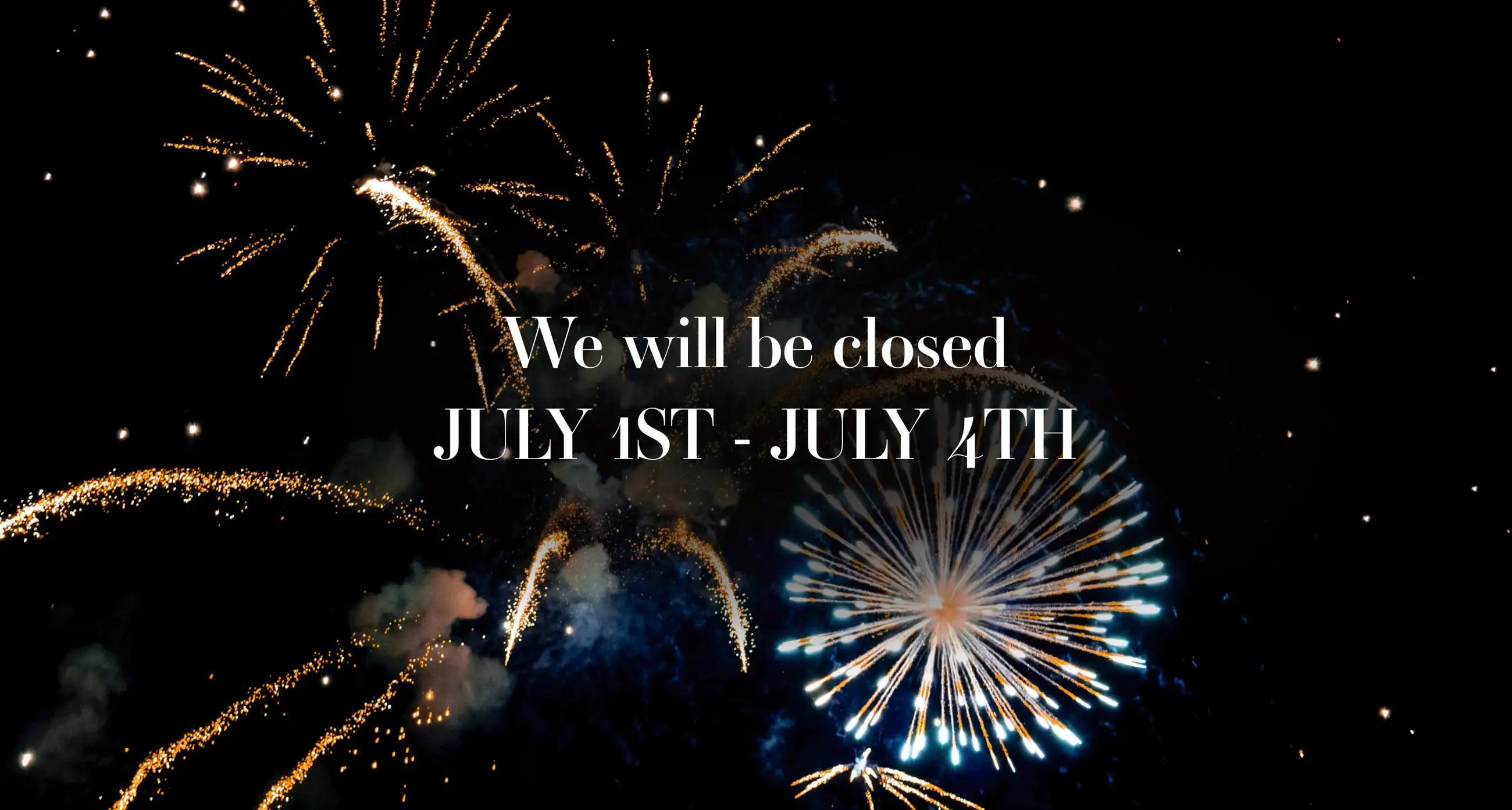 Closed banner for the 4th of July at Mimi's Bridal. Closed July 1st - July 4th.